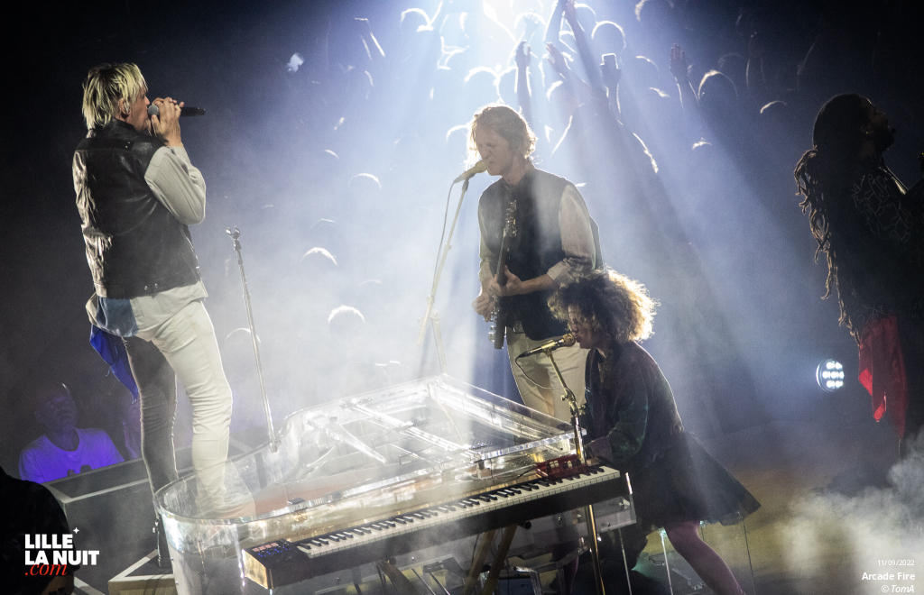 Arcade Fire + Boukman Eksperyans au Zénith de Lille en live - photo n°15