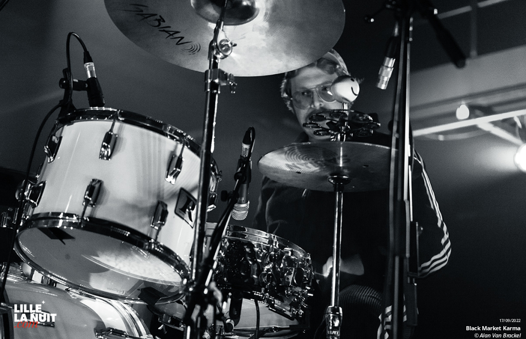 Strawberry Fest – Jour 2 : Black Market Karma + Hoover III + Acid Tongue + Orange Dream à la Maison Folie Moulins en live - photo n°2