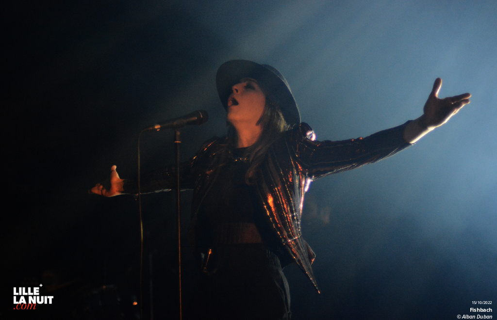 Fishbach + UTO au Grand Mix en live - photo n°7