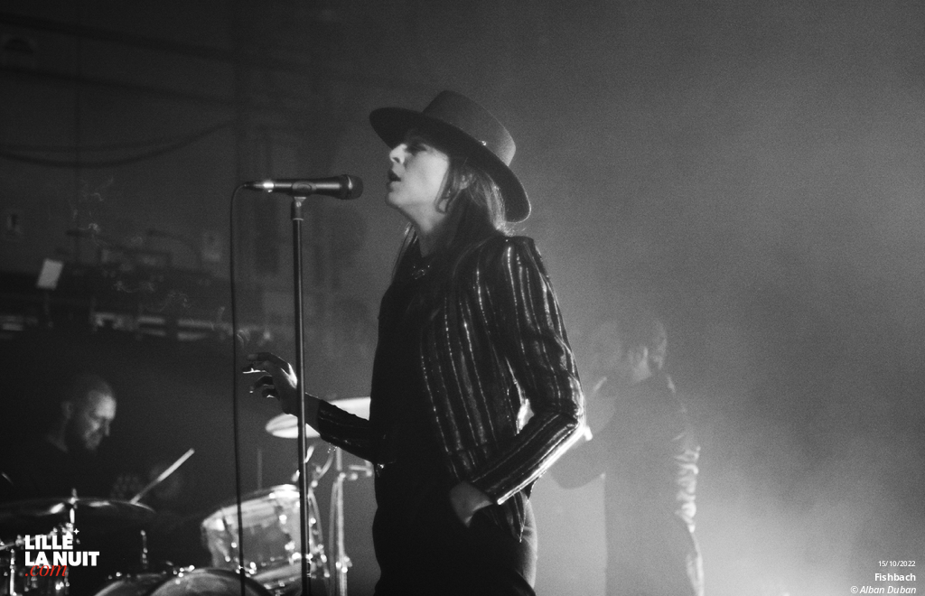 Fishbach + UTO au Grand Mix en live - photo n°1