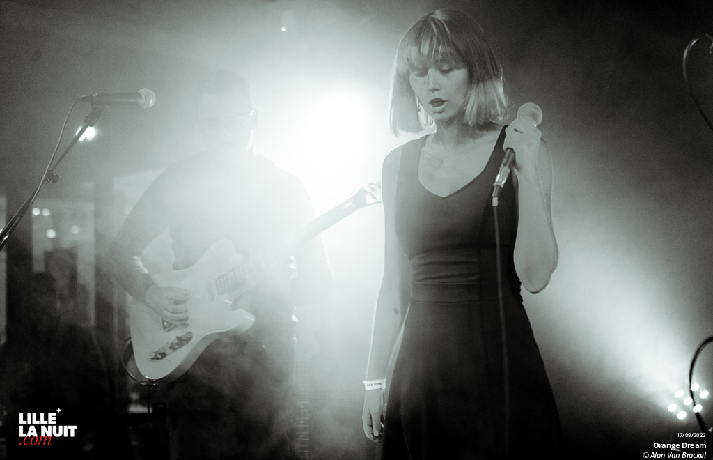 Strawberry Fest – Jour 2 : Black Market Karma + Hoover III + Acid Tongue + Orange Dream à la Maison Folie Moulins en live - photo n°10