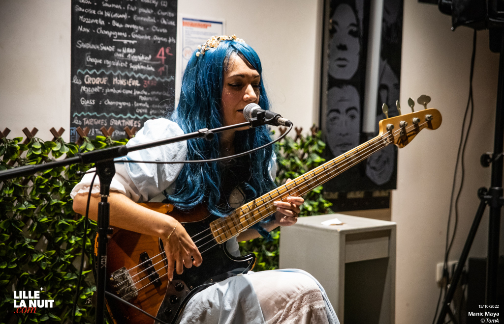 Les Contes De Nulle Part + Manic Maya au Caf&Diskaire en live - photo n°1