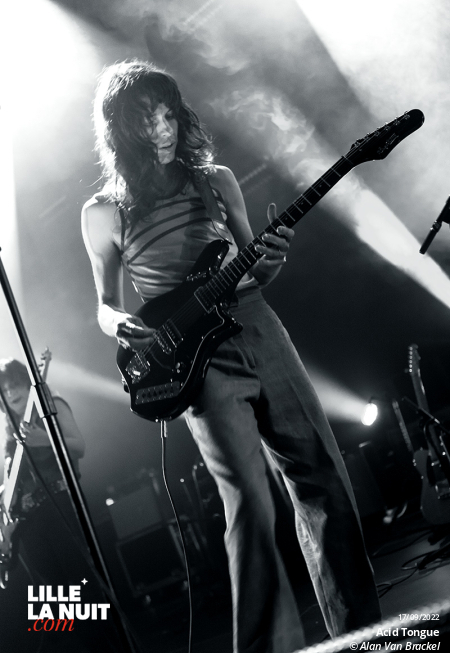 Strawberry Fest – Jour 2 : Black Market Karma + Hoover III + Acid Tongue + Orange Dream à la Maison Folie Moulins en live - photo n°3