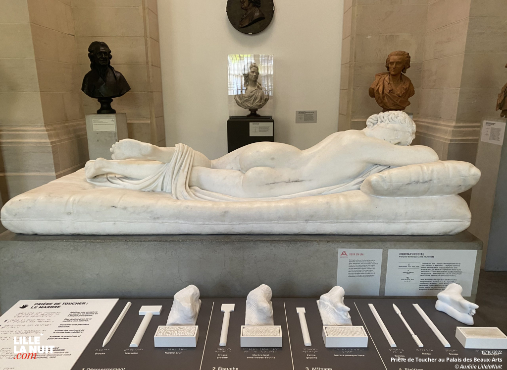 Prière de toucher, une invitation du Palais des Beaux Arts à toucher certaines oeuvres ! en live - photo n°9