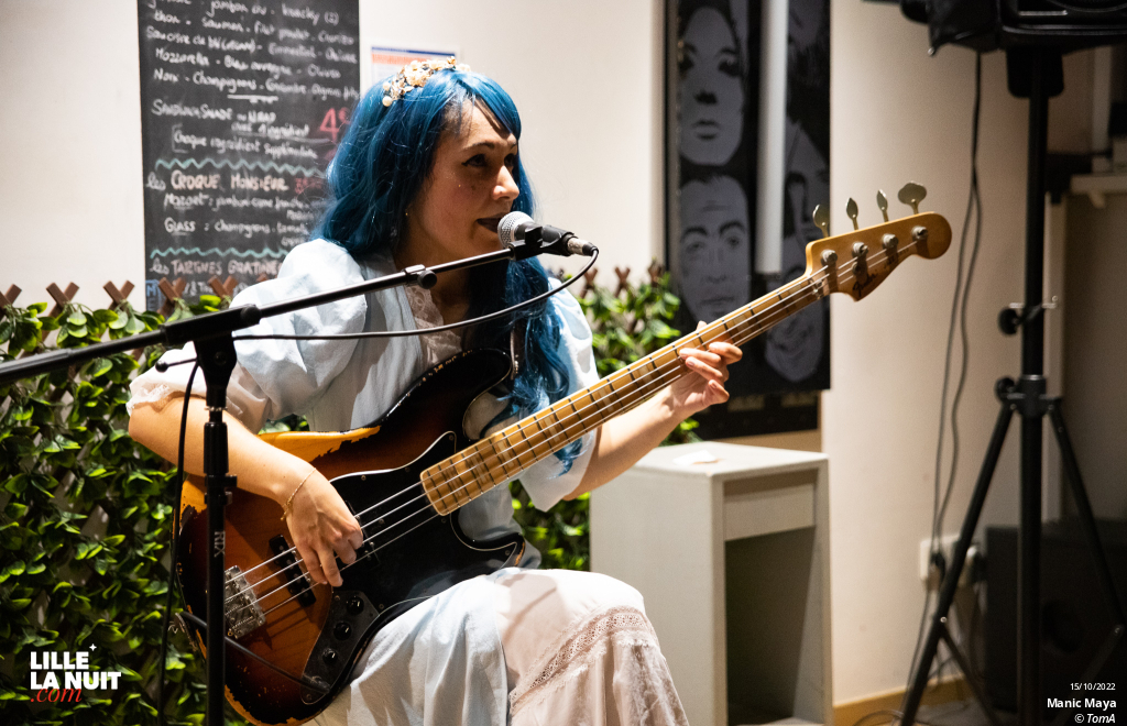 Les Contes De Nulle Part + Manic Maya au Caf&Diskaire en live - photo n°2