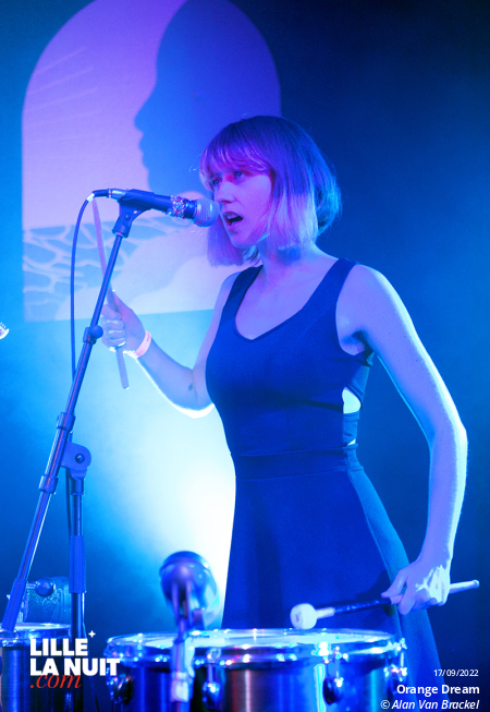 Strawberry Fest – Jour 2 : Black Market Karma + Hoover III + Acid Tongue + Orange Dream à la Maison Folie Moulins en live - photo n°2