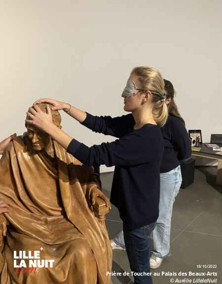Prière de toucher, une invitation du Palais des Beaux Arts à toucher certaines oeuvres ! en live - photo n°4