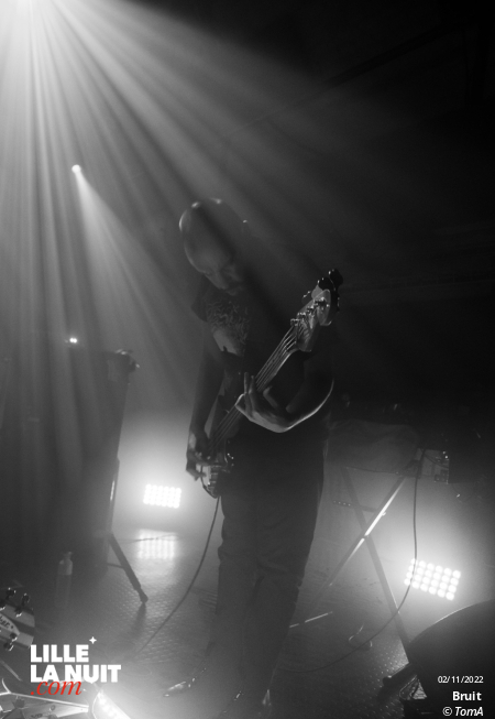 Bruit + Fall Of Messiah aux 4Ecluses à Dunkerque en live - photo n°16