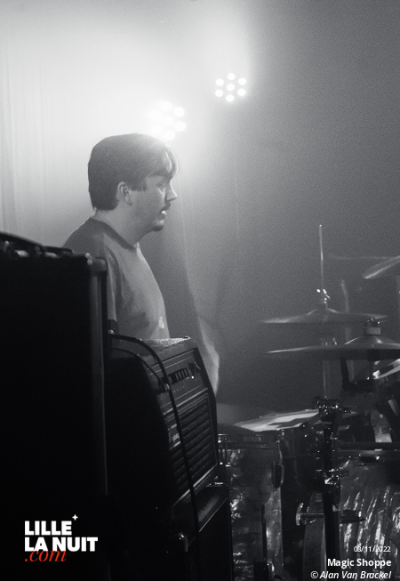 The Asteroid No.4 + Magic Shoppe à la Bulle Café en live - photo n°10