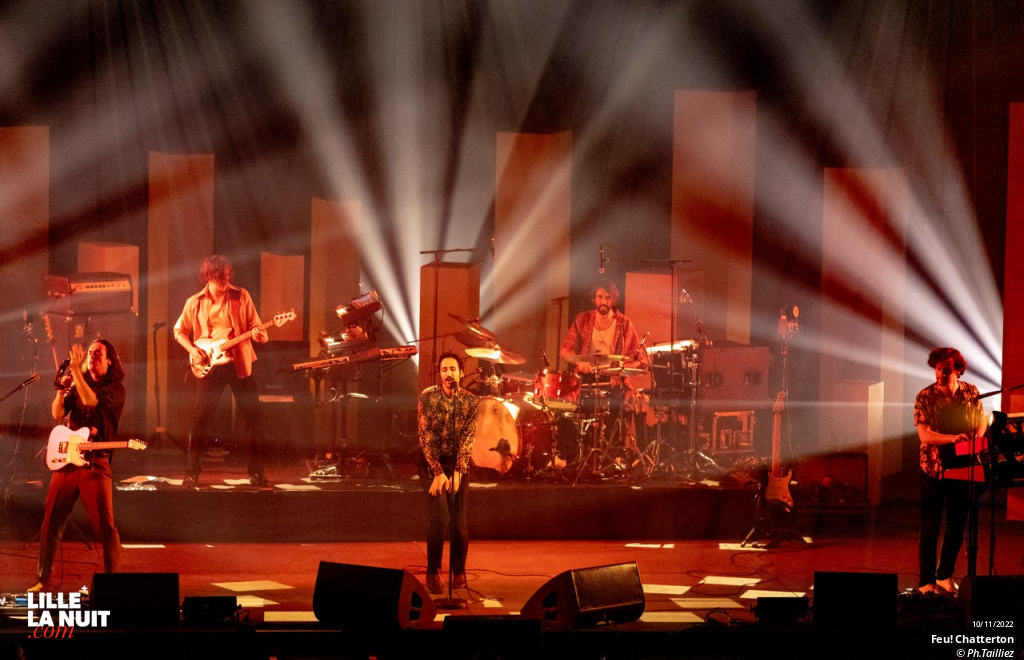 Feu! Chatterton + Trente au Zénith de Lille en live - photo n°22