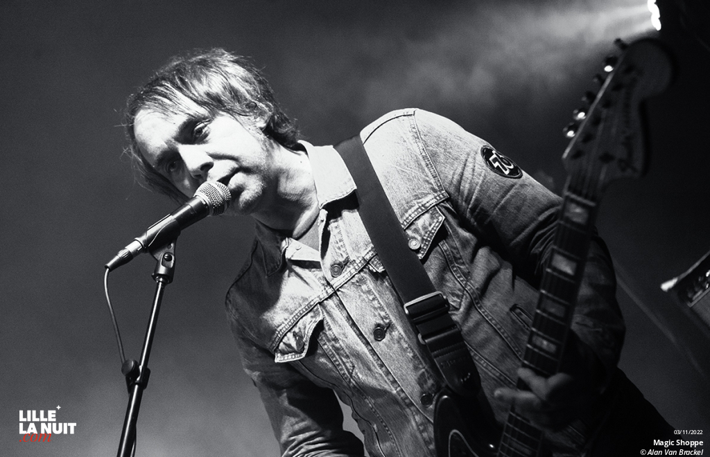 The Asteroid No.4 + Magic Shoppe à la Bulle Café en live - photo n°13