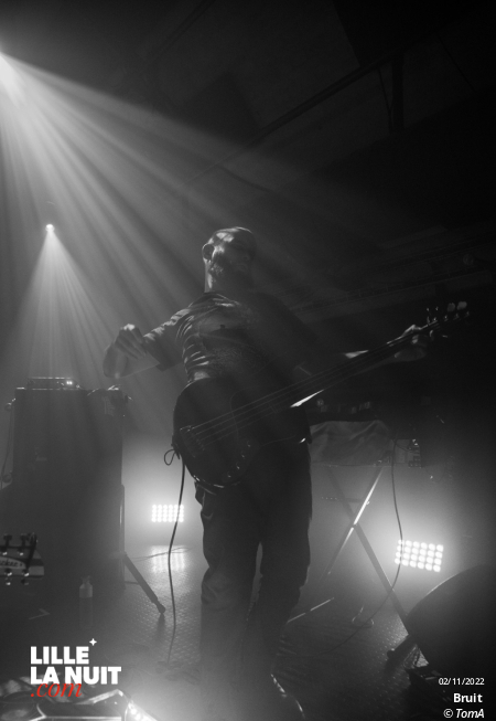 Bruit + Fall Of Messiah aux 4Ecluses à Dunkerque en live - photo n°17