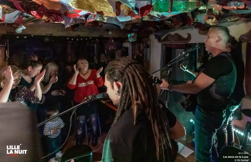 Les Amis de la Lune à l&rsquo;estaminet Des Mots à la bouche en live - photo n°5