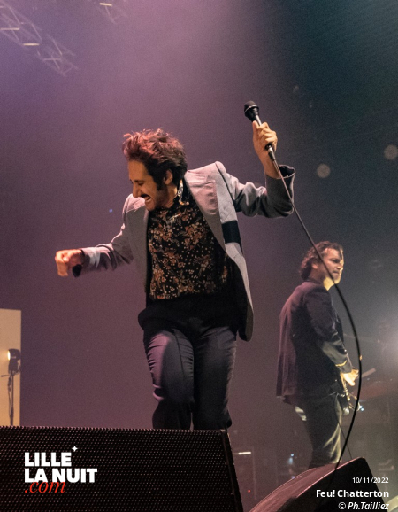 Feu! Chatterton + Trente au Zénith de Lille en live - photo n°6