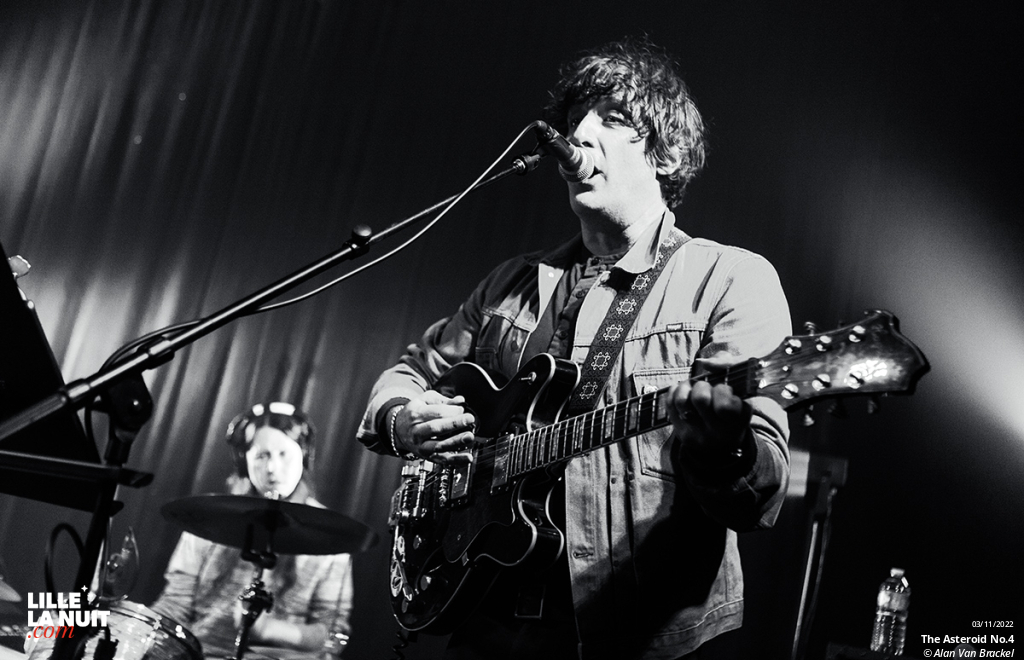 The Asteroid No.4 + Magic Shoppe à la Bulle Café en live - photo n°9