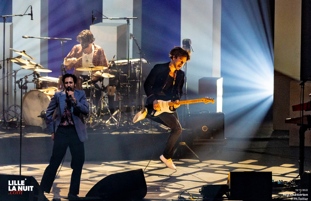 Feu! Chatterton + Trente au Zénith de Lille en live - photo n°19