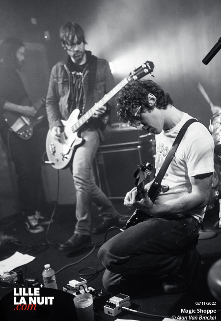 The Asteroid No.4 + Magic Shoppe à la Bulle Café en live - photo n°8