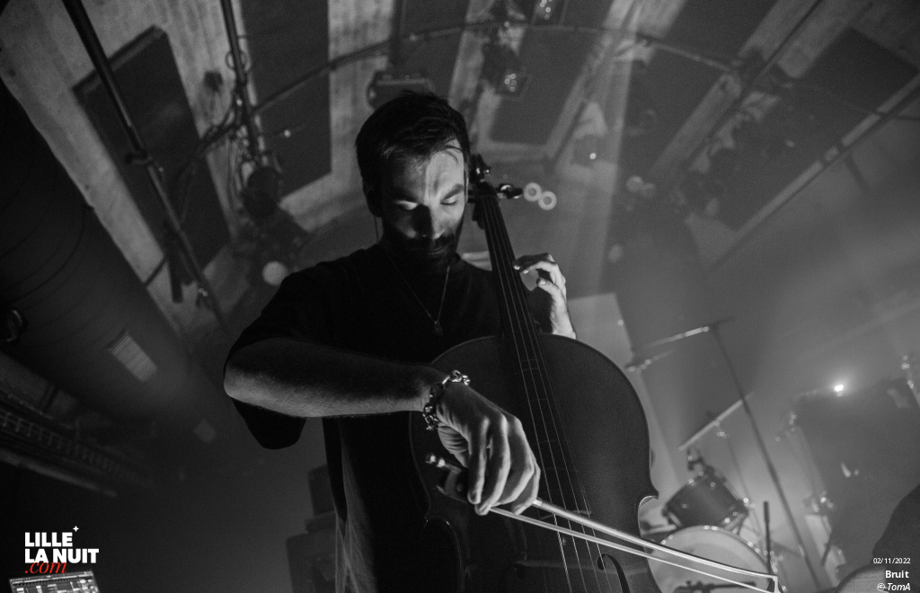 Bruit + Fall Of Messiah aux 4Ecluses à Dunkerque en live - photo n°23
