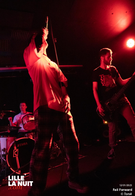 Ethna + Fail Forward + Skanda à la Brat Cave en live - photo n°2