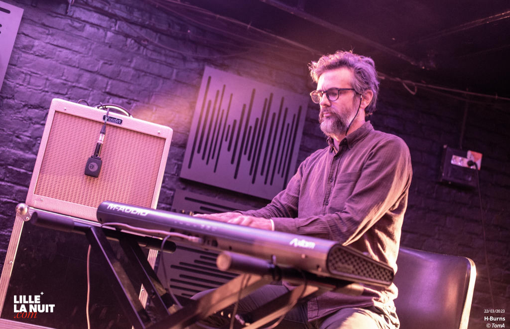 H-Burns en duo pour la Sunset Party à la Cave aux Poètes en live - photo n°11