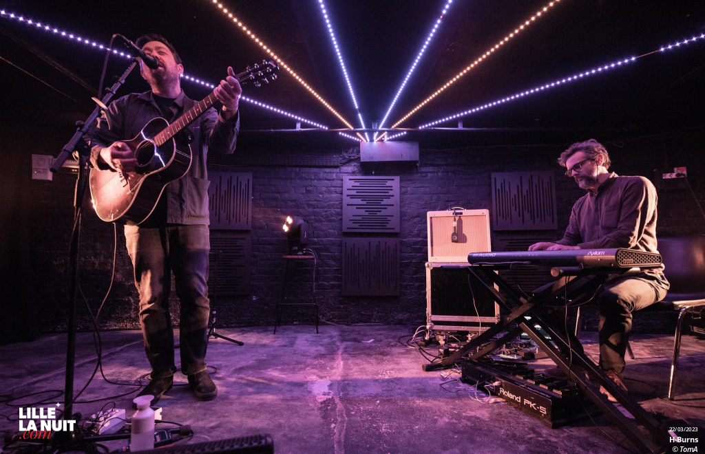 H-Burns en duo pour la Sunset Party à la Cave aux Poètes en live - photo n°5