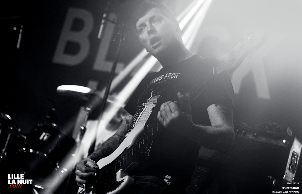 Frustration + Sang Froid + Bastaa! + Mute Selector au Black Lab de Wasquehal en live - photo n°13