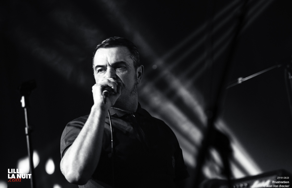 Frustration + Sang Froid + Bastaa! + Mute Selector au Black Lab de Wasquehal en live - photo n°8