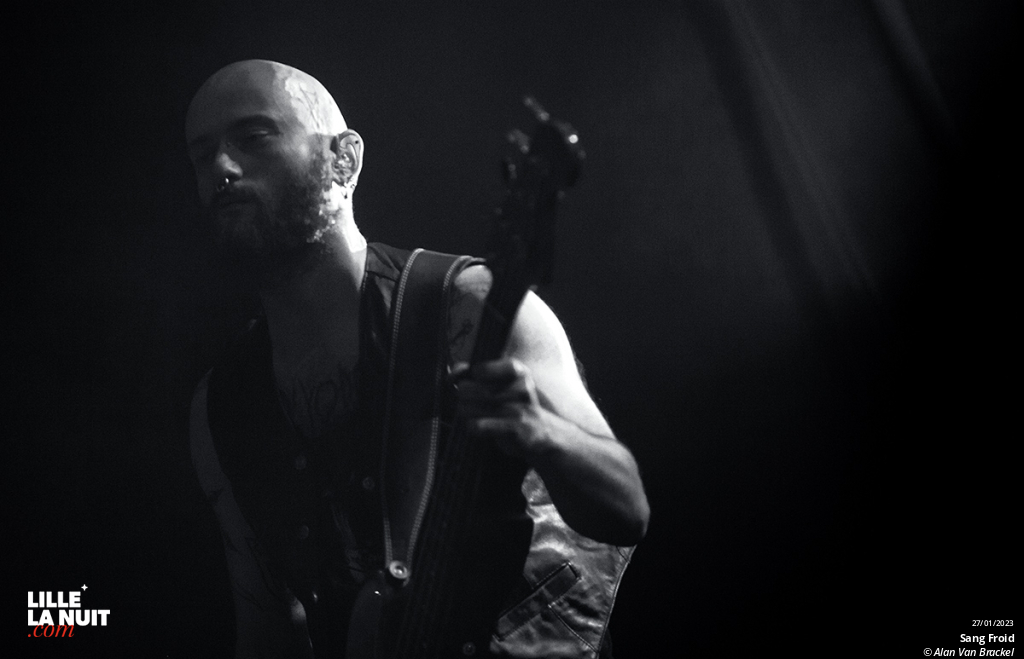 Frustration + Sang Froid + Bastaa! + Mute Selector au Black Lab de Wasquehal en live - photo n°6