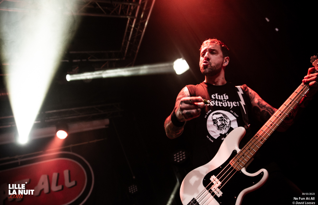 Skate or Die : No Fun At All + Burning Heads + Jodie Faster au Black Lab en live - photo n°12