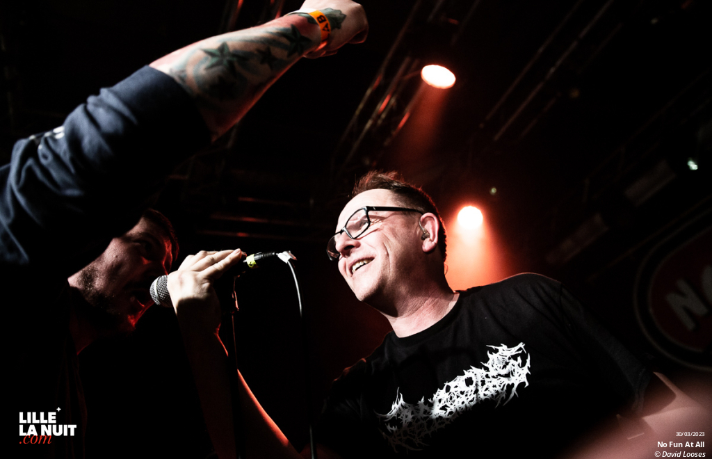 Skate or Die : No Fun At All + Burning Heads + Jodie Faster au Black Lab en live - photo n°9