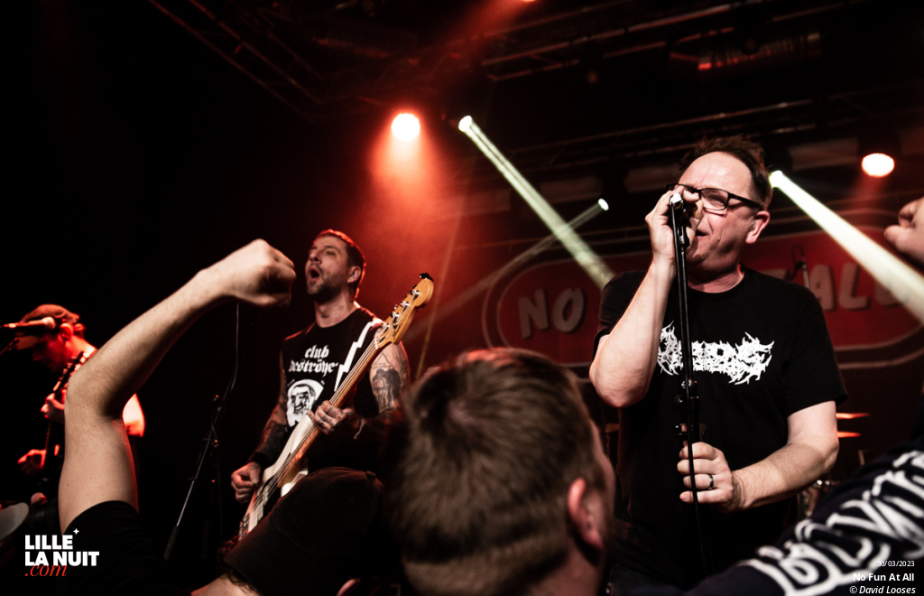 Skate or Die : No Fun At All + Burning Heads + Jodie Faster au Black Lab en live - photo n°8