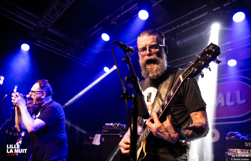 Skate or Die : No Fun At All + Burning Heads + Jodie Faster au Black Lab en live - photo n°4