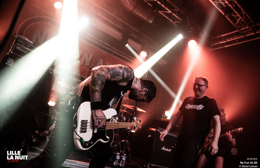 Skate or Die : No Fun At All + Burning Heads + Jodie Faster au Black Lab en live - photo n°17