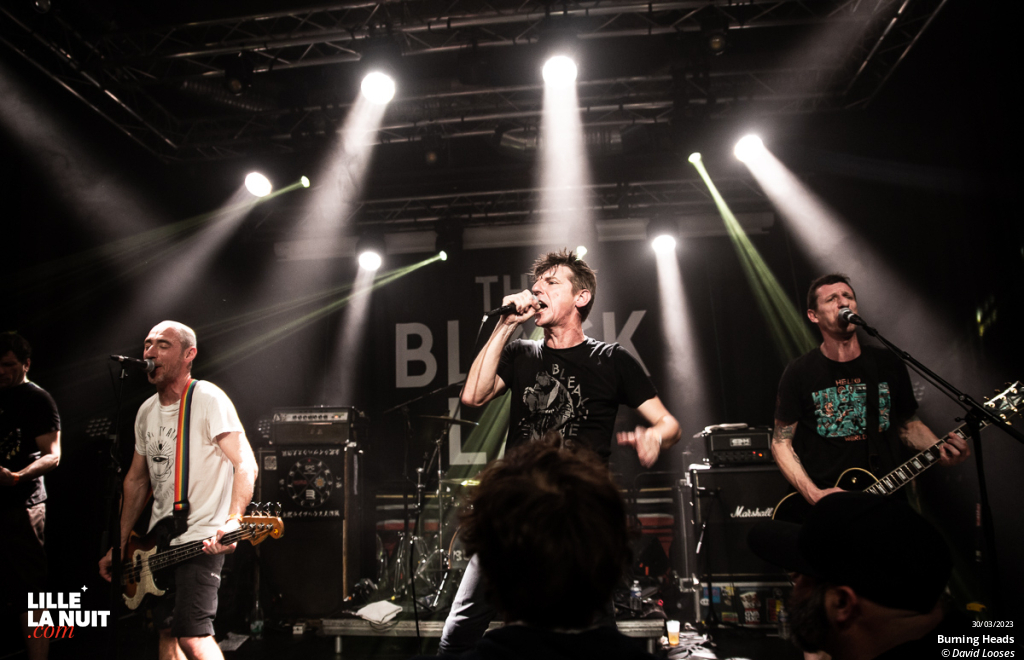 Skate or Die : No Fun At All + Burning Heads + Jodie Faster au Black Lab en live - photo n°7