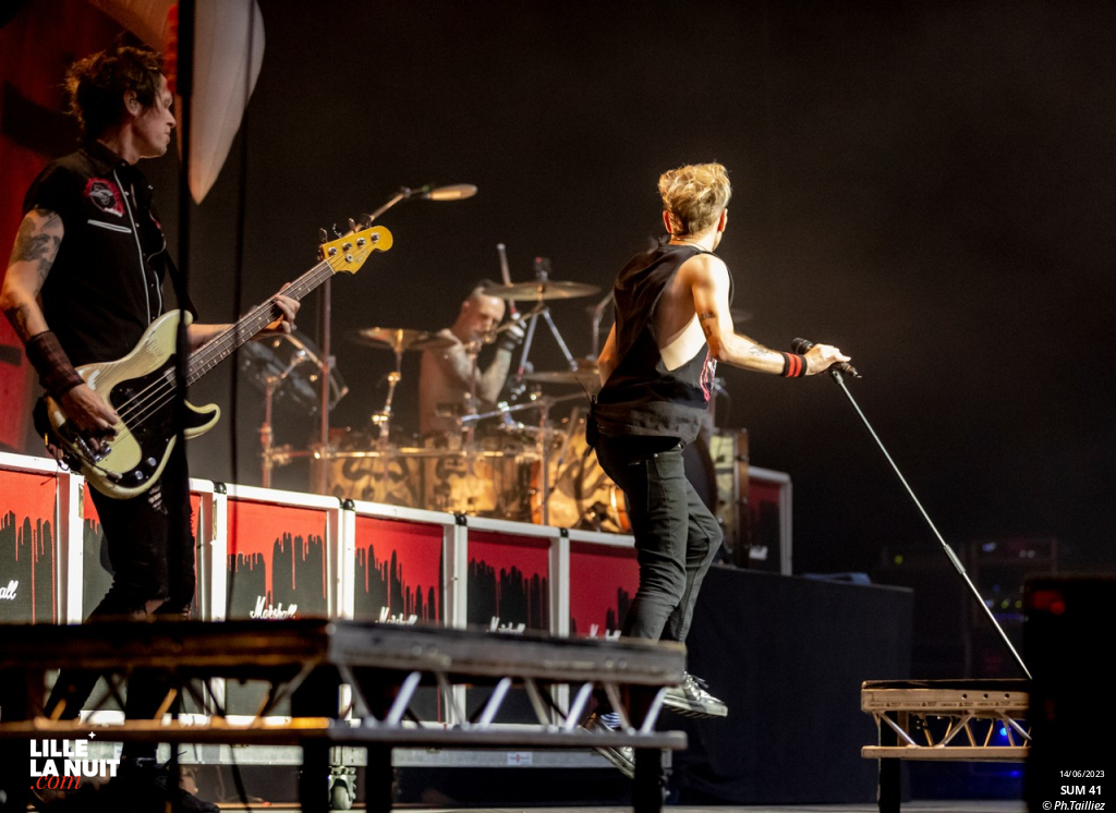 Sum 41 + Fishbone + Landmvrks au Zénith de Lille en live - photo n°29