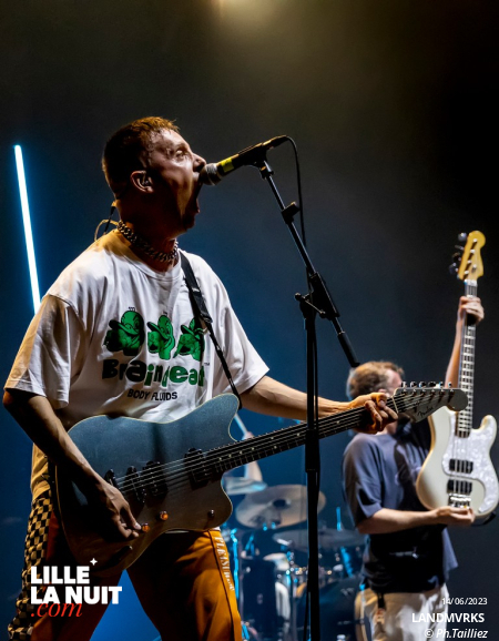 Sum 41 + Fishbone + Landmvrks au Zénith de Lille en live - photo n°3