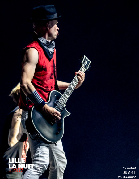 Sum 41 + Fishbone + Landmvrks au Zénith de Lille en live - photo n°27