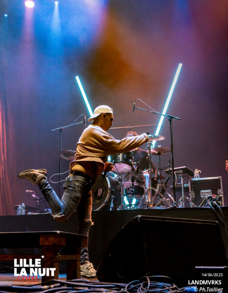 Sum 41 + Fishbone + Landmvrks au Zénith de Lille en live - photo n°14