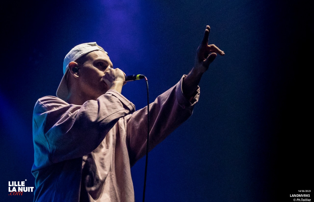 Sum 41 + Fishbone + Landmvrks au Zénith de Lille en live - photo n°9