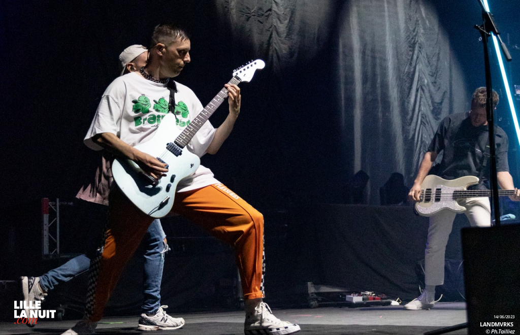 Sum 41 + Fishbone + Landmvrks au Zénith de Lille en live - photo n°16