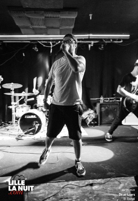 Broken Ankles + Dear Liars + Sick Nerves + November + Morpain à la Brat Cave en live - photo n°16