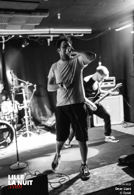 Broken Ankles + Dear Liars + Sick Nerves + November + Morpain à la Brat Cave en live - photo n°7