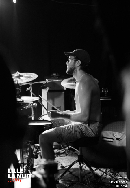 Broken Ankles + Dear Liars + Sick Nerves + November + Morpain à la Brat Cave en live - photo n°4