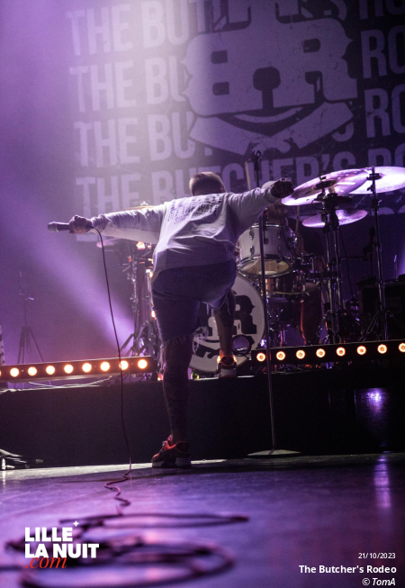 Fighters Night avec Dear Liars + Noise Emission Control + November + The Butcher’s Rodeo à l’espace Gerard Philipe de Wasquehal en live - photo n°20