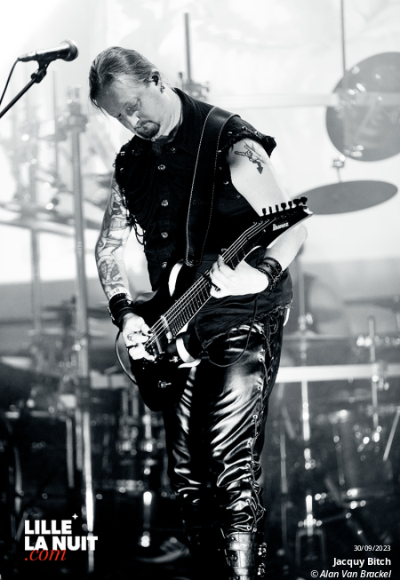 Elise + Bärlin + Jacquy Bitch au Black Lab en live - photo n°7