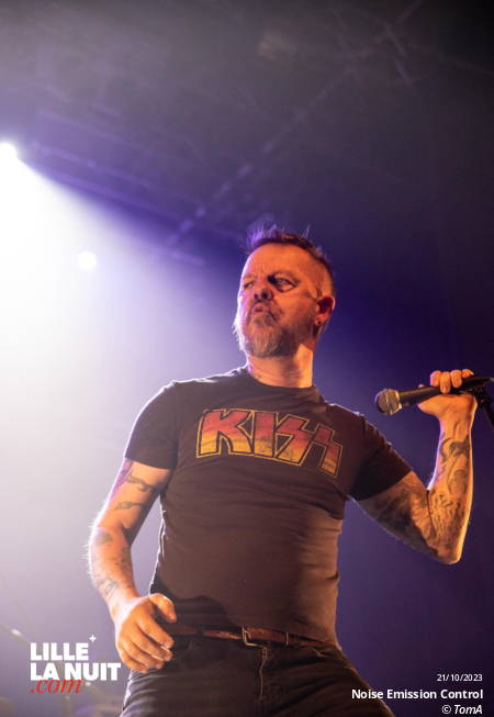 Fighters Night avec Dear Liars + Noise Emission Control + November + The Butcher’s Rodeo à l’espace Gerard Philipe de Wasquehal en live - photo n°5