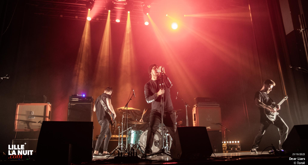 Fighters Night avec Dear Liars + Noise Emission Control + November + The Butcher’s Rodeo à l’espace Gerard Philipe de Wasquehal en live - photo n°4