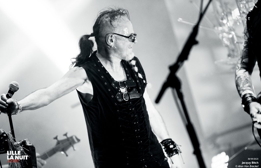 Elise + Bärlin + Jacquy Bitch au Black Lab en live - photo n°6