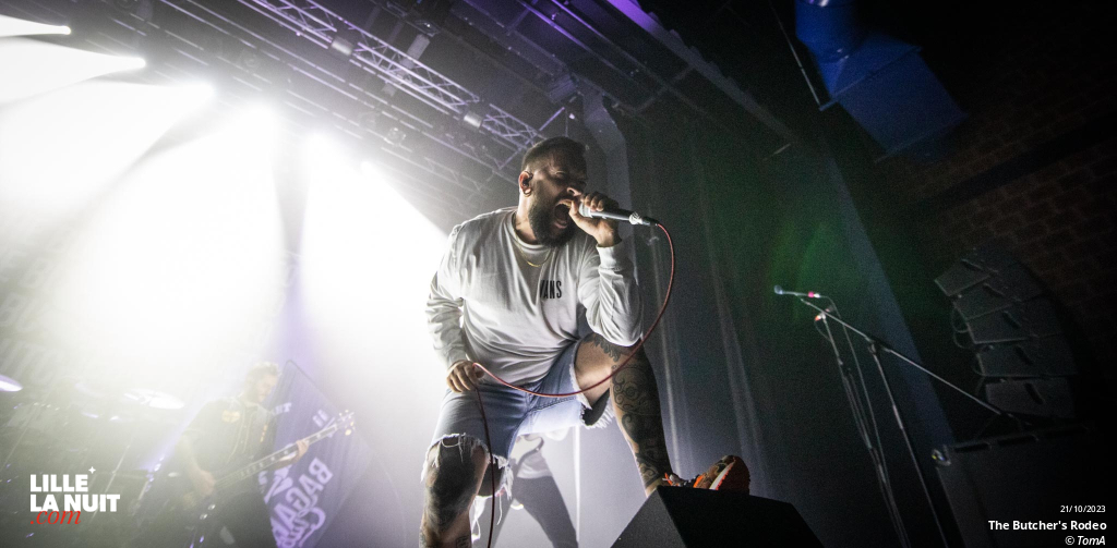 Fighters Night avec Dear Liars + Noise Emission Control + November + The Butcher’s Rodeo à l’espace Gerard Philipe de Wasquehal en live - photo n°15