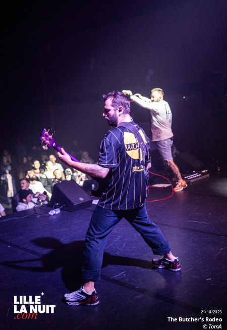 Fighters Night avec Dear Liars + Noise Emission Control + November + The Butcher’s Rodeo à l’espace Gerard Philipe de Wasquehal en live - photo n°22